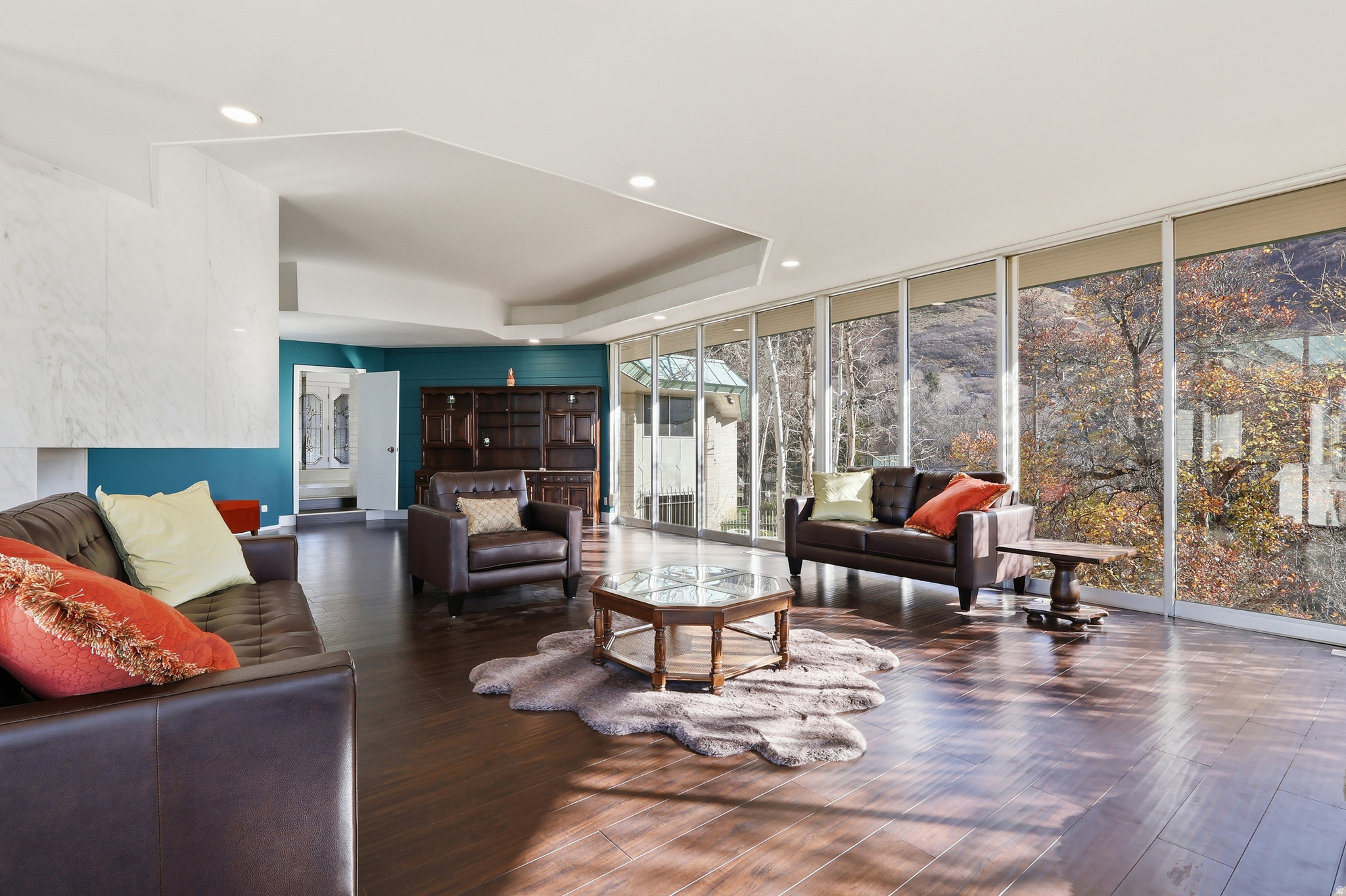 ST MARY HILL - Residential