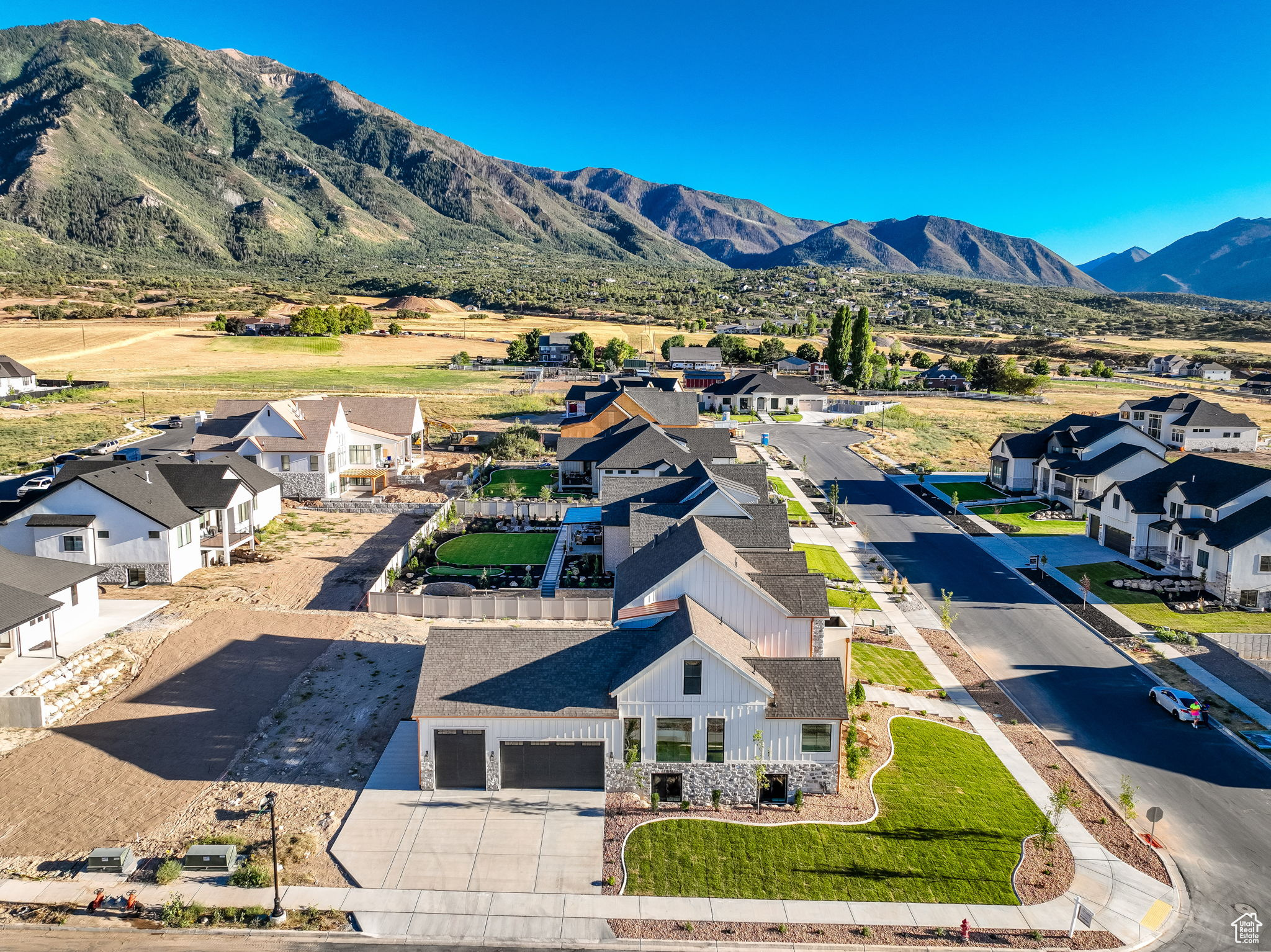 LEGACY HILLS - Residential