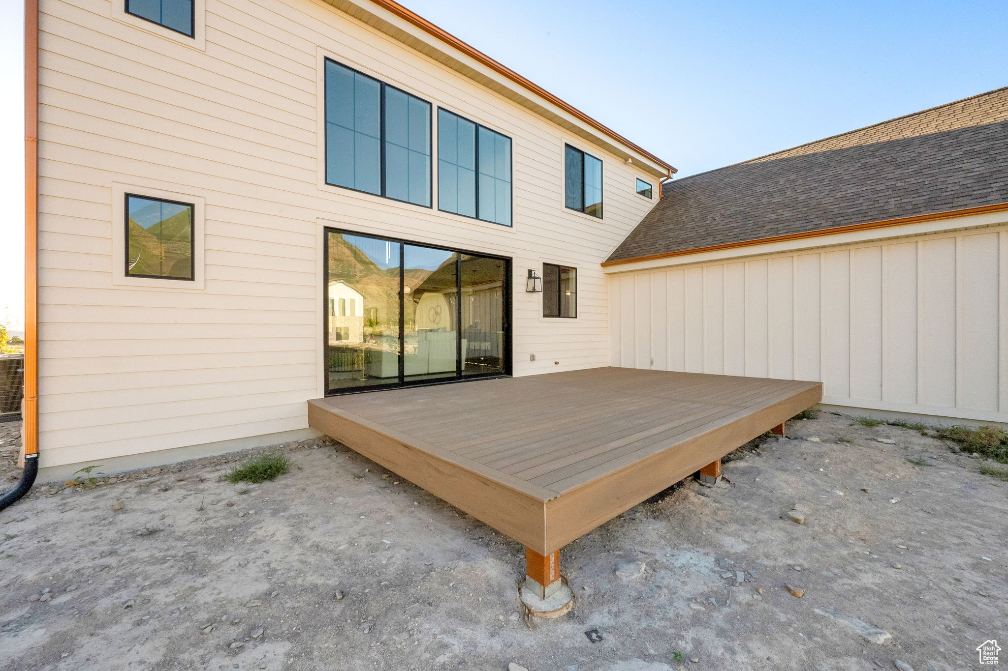 LEGACY HILLS - Residential