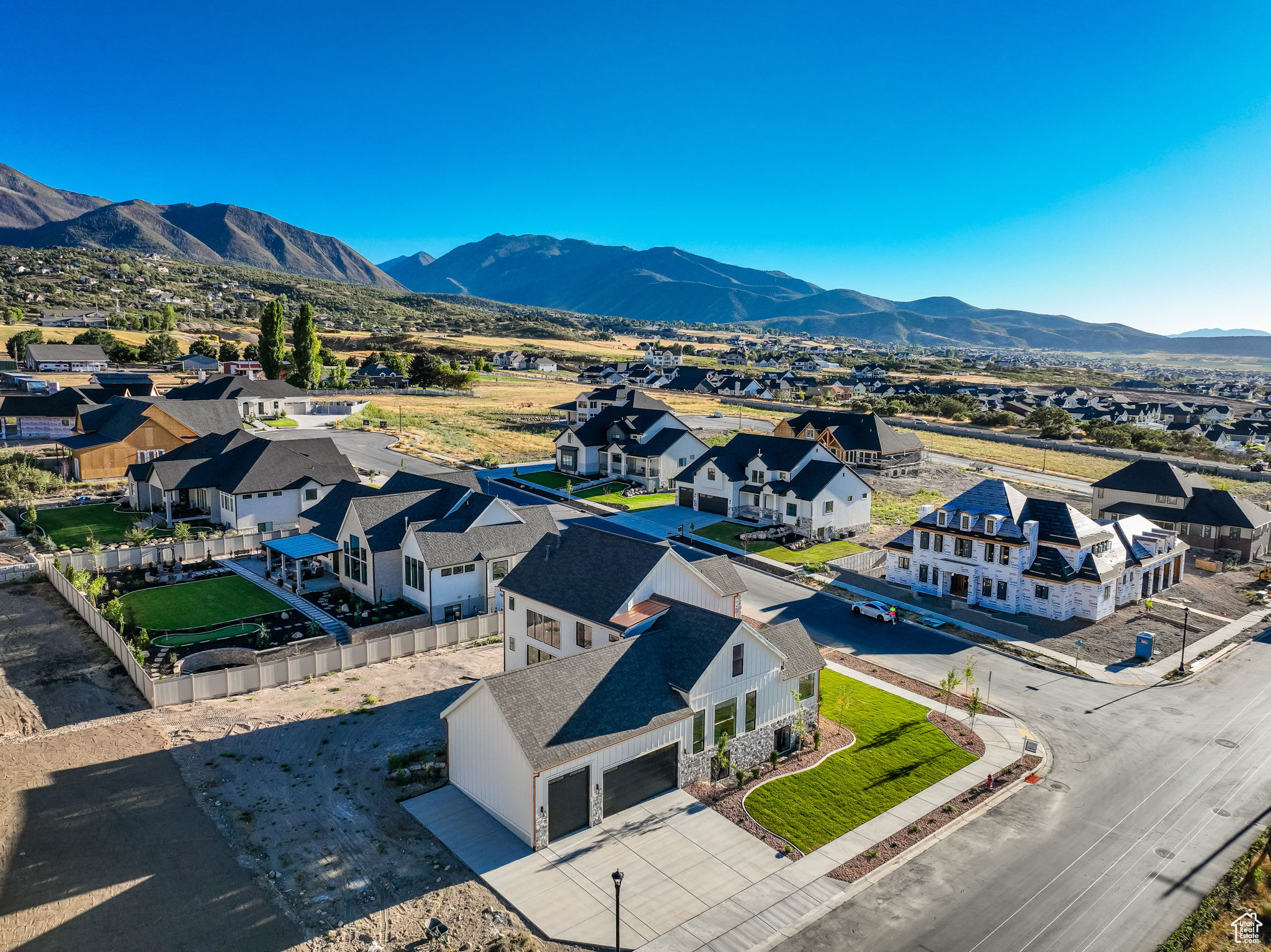 LEGACY HILLS - Residential