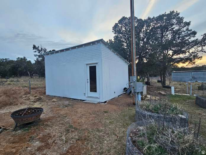 DUFF & HILTON MINOR - Residential