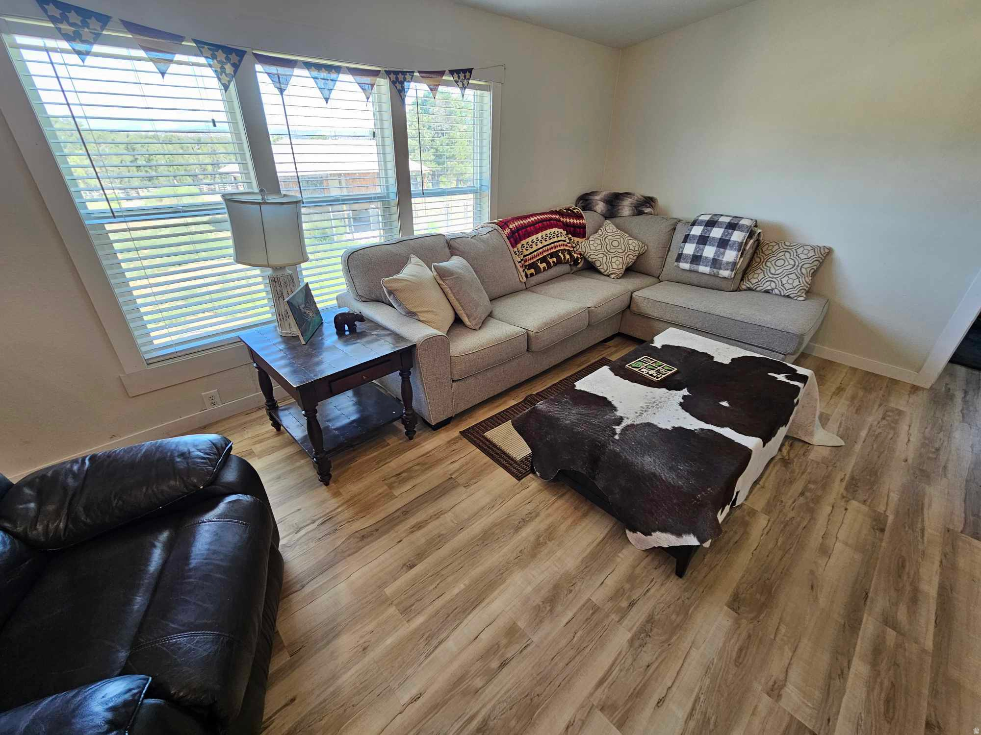 DUFF & HILTON MINOR - Residential