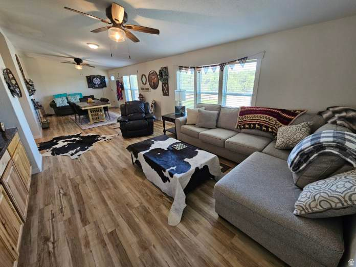 DUFF & HILTON MINOR - Residential