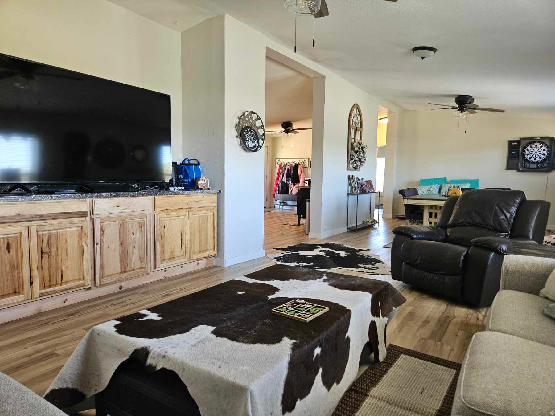 DUFF & HILTON MINOR - Residential