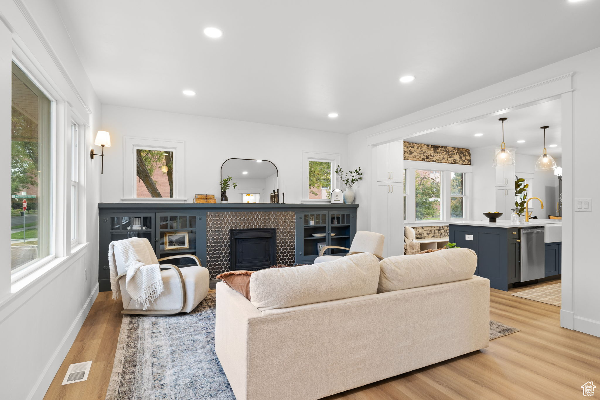 EAST WATERLOO - Residential