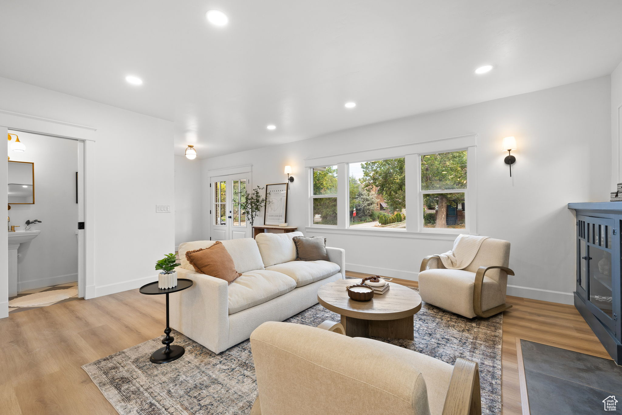 EAST WATERLOO - Residential