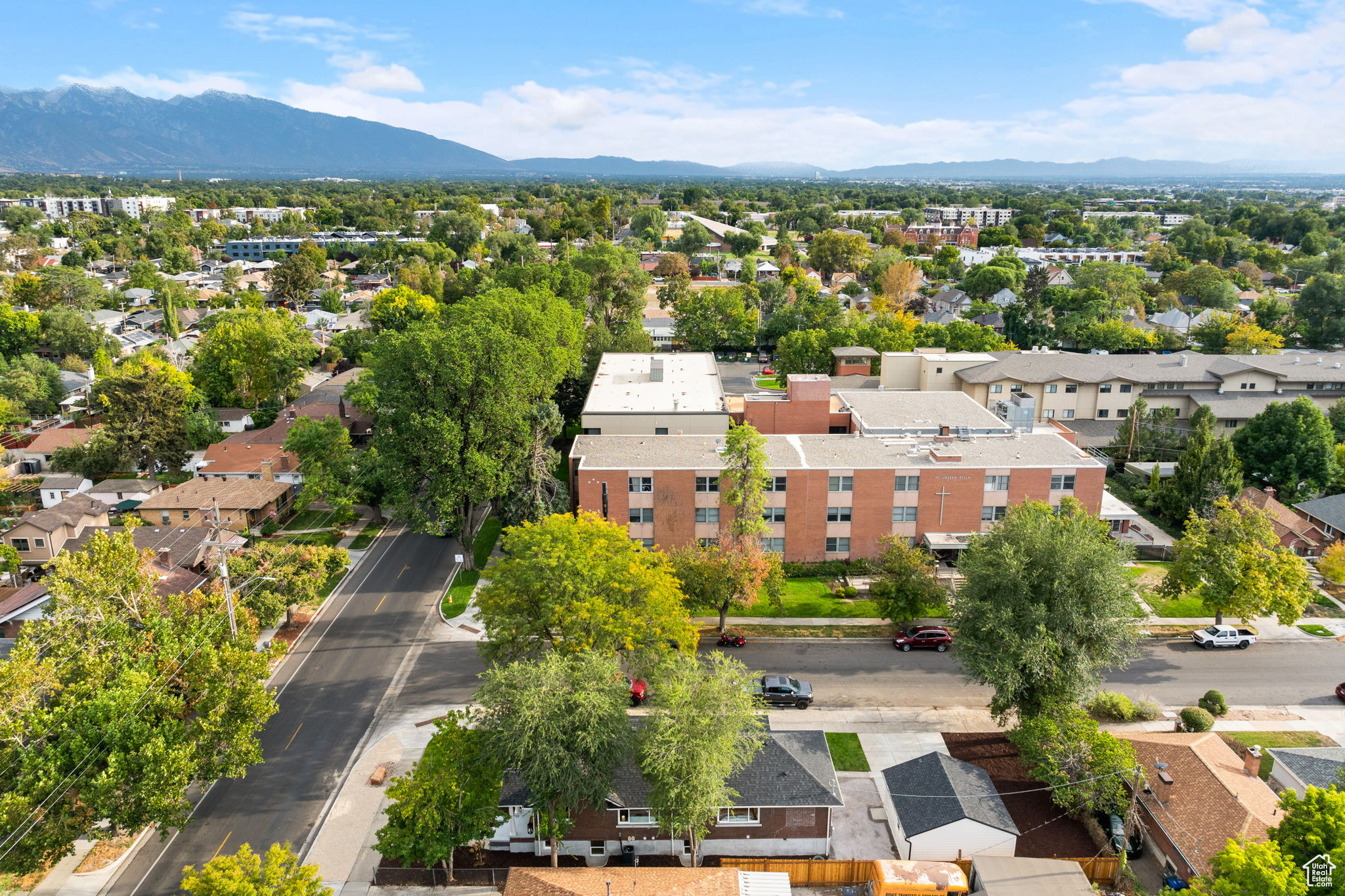 EAST WATERLOO - Residential