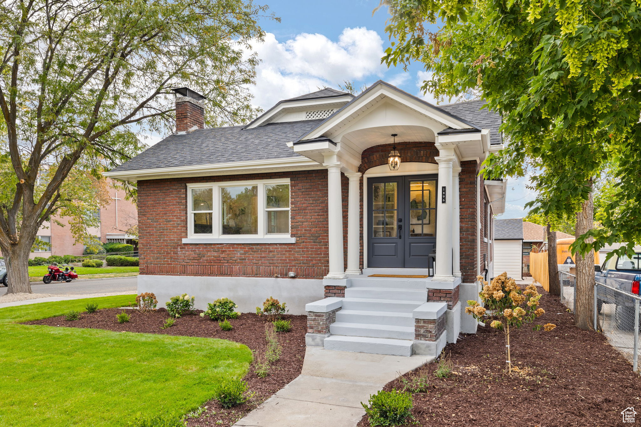 EAST WATERLOO - Residential