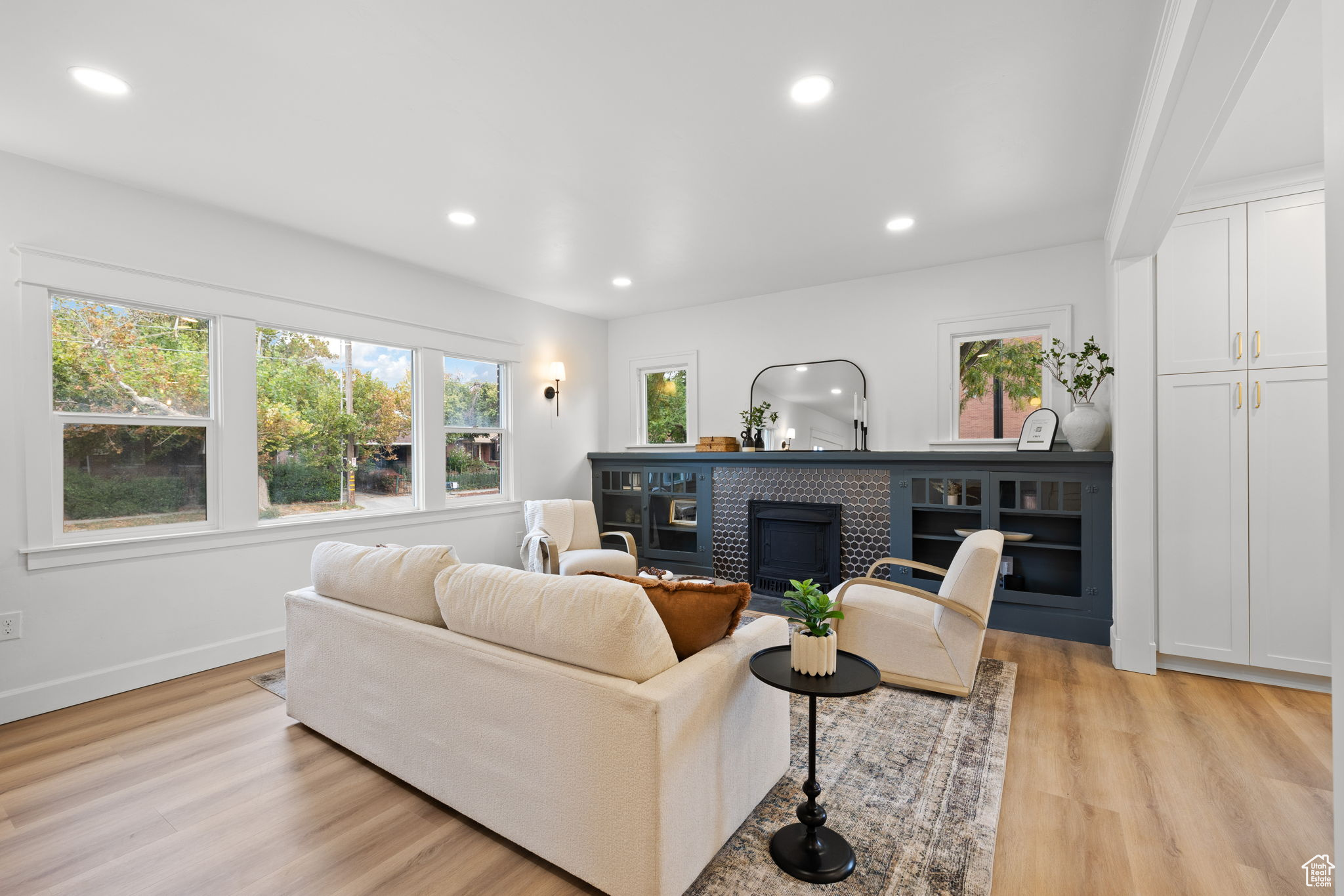 EAST WATERLOO - Residential