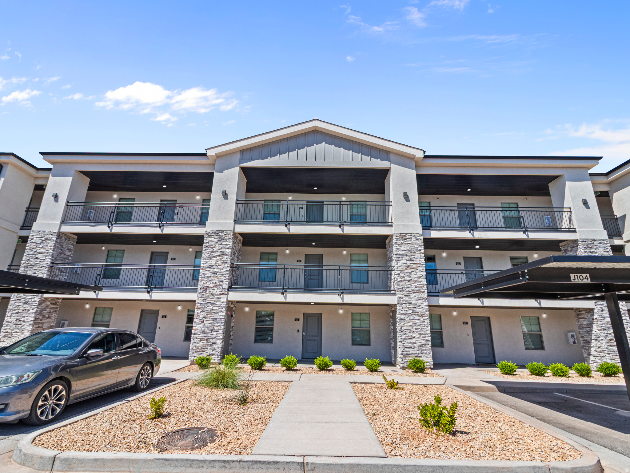LONE ROCK CONDOS - Residential
