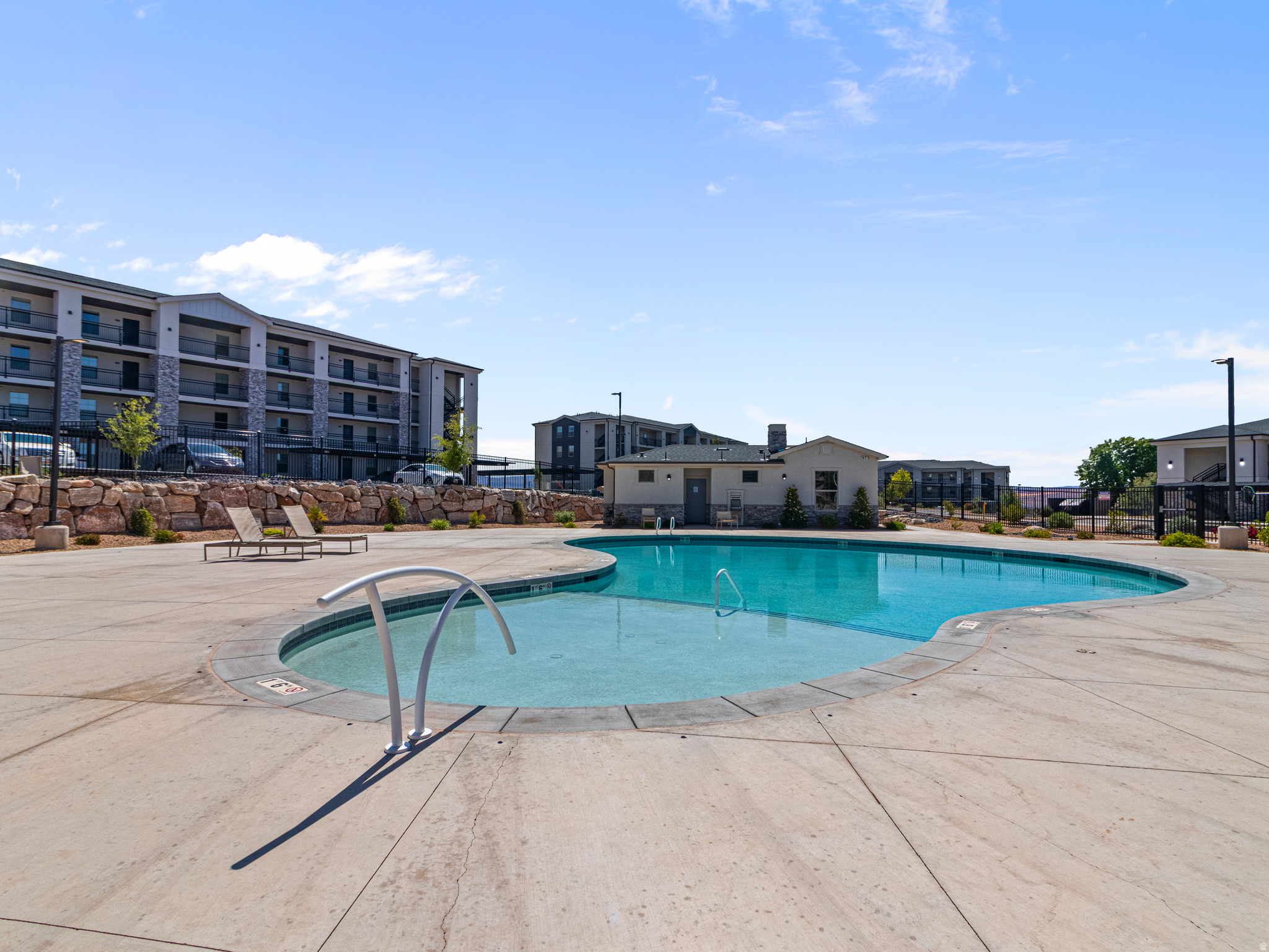 LONE ROCK CONDOS - Residential