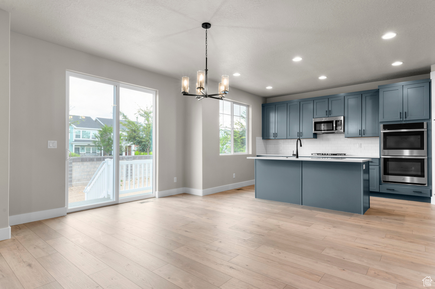 HOLBROOK FARMS 321 - Residential