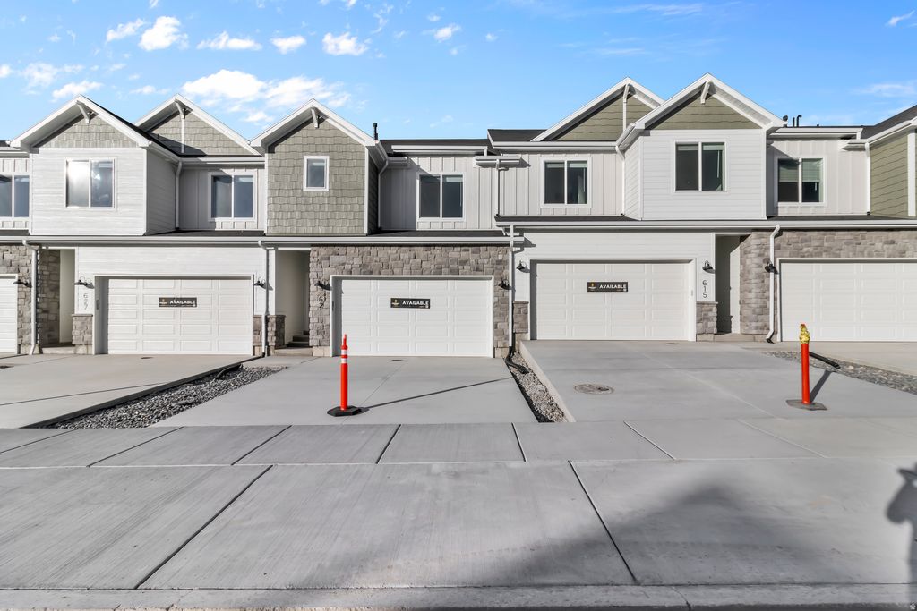 Photo of 716 W 650 N, Smithfield, UT 84335 (MLS # 2130556)