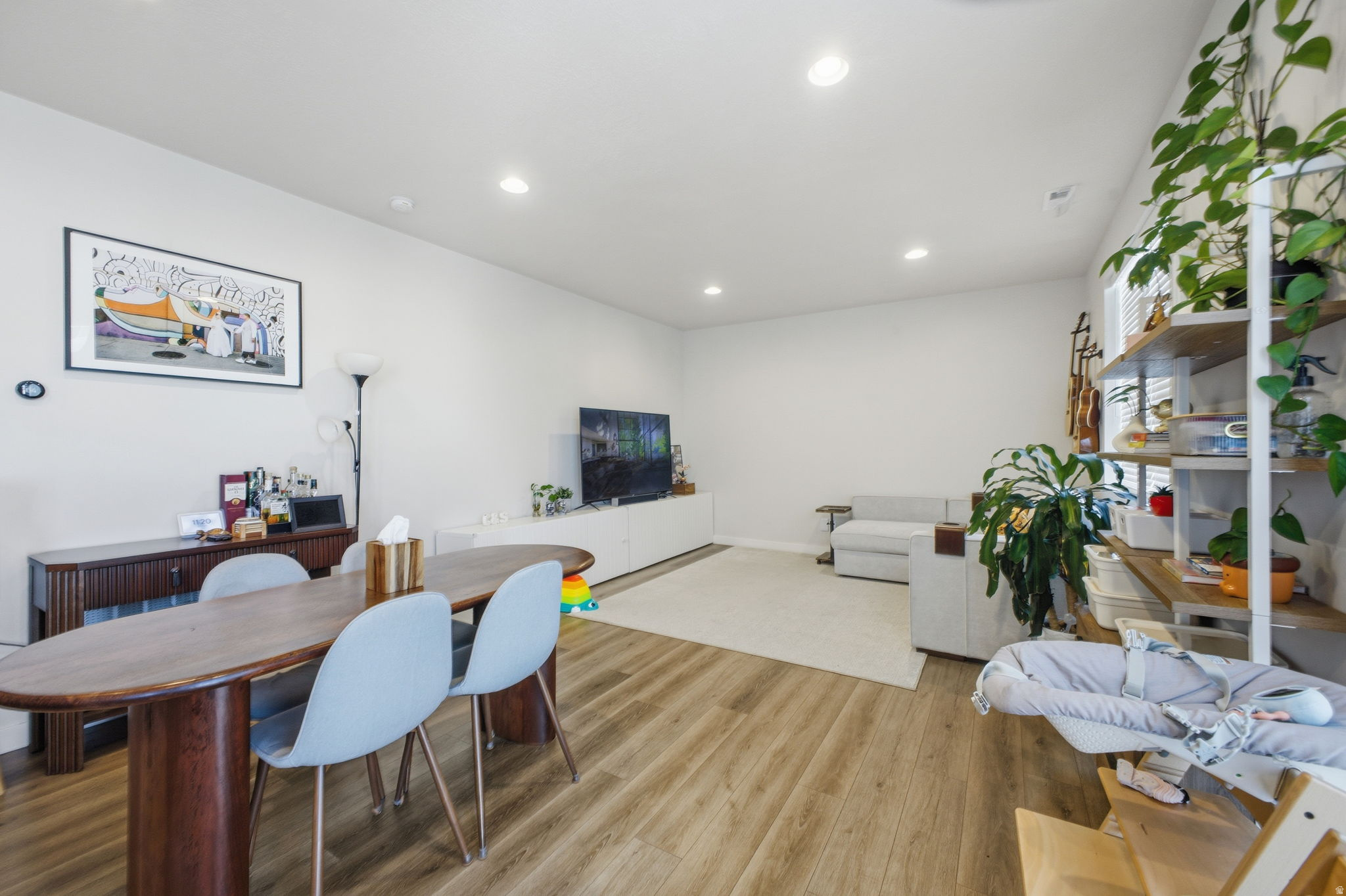 SALT POINT VISTA - Residential