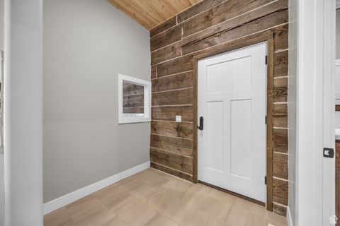 Tiny photo for 1138 N 1000 E, Mapleton, UT 84664 (MLS # 2110159)