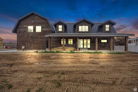 Tiny photo for 1138 N 1000 E, Mapleton, UT 84664 (MLS # 2110159)