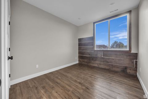 Tiny photo for 1138 N 1000 E, Mapleton, UT 84664 (MLS # 2110159)