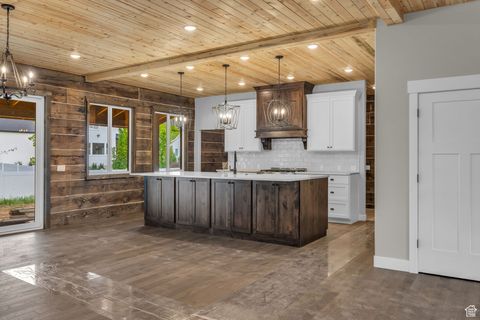 Tiny photo for 1138 N 1000 E, Mapleton, UT 84664 (MLS # 2110159)