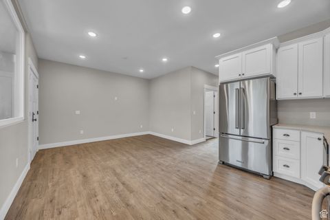 Tiny photo for 1138 N 1000 E, Mapleton, UT 84664 (MLS # 2110159)