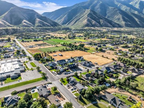 Tiny photo for 1138 N 1000 E, Mapleton, UT 84664 (MLS # 2110159)