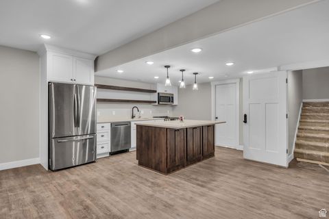 Tiny photo for 1138 N 1000 E, Mapleton, UT 84664 (MLS # 2110159)