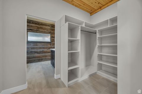 Tiny photo for 1138 N 1000 E, Mapleton, UT 84664 (MLS # 2110159)