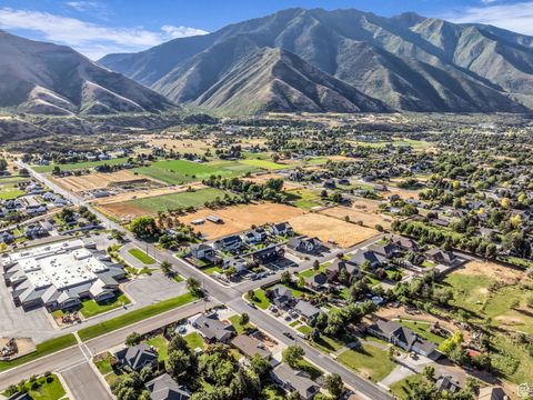 Tiny photo for 1138 N 1000 E, Mapleton, UT 84664 (MLS # 2110159)