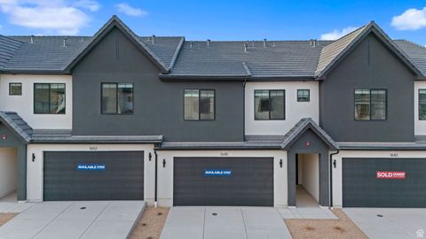 Photo of 1730 S RIPPLR ROCK DR #3164, Washington, UT 84780 (MLS # 2117773)