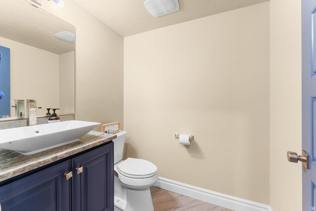 EAGLE SUMMIT - Residential