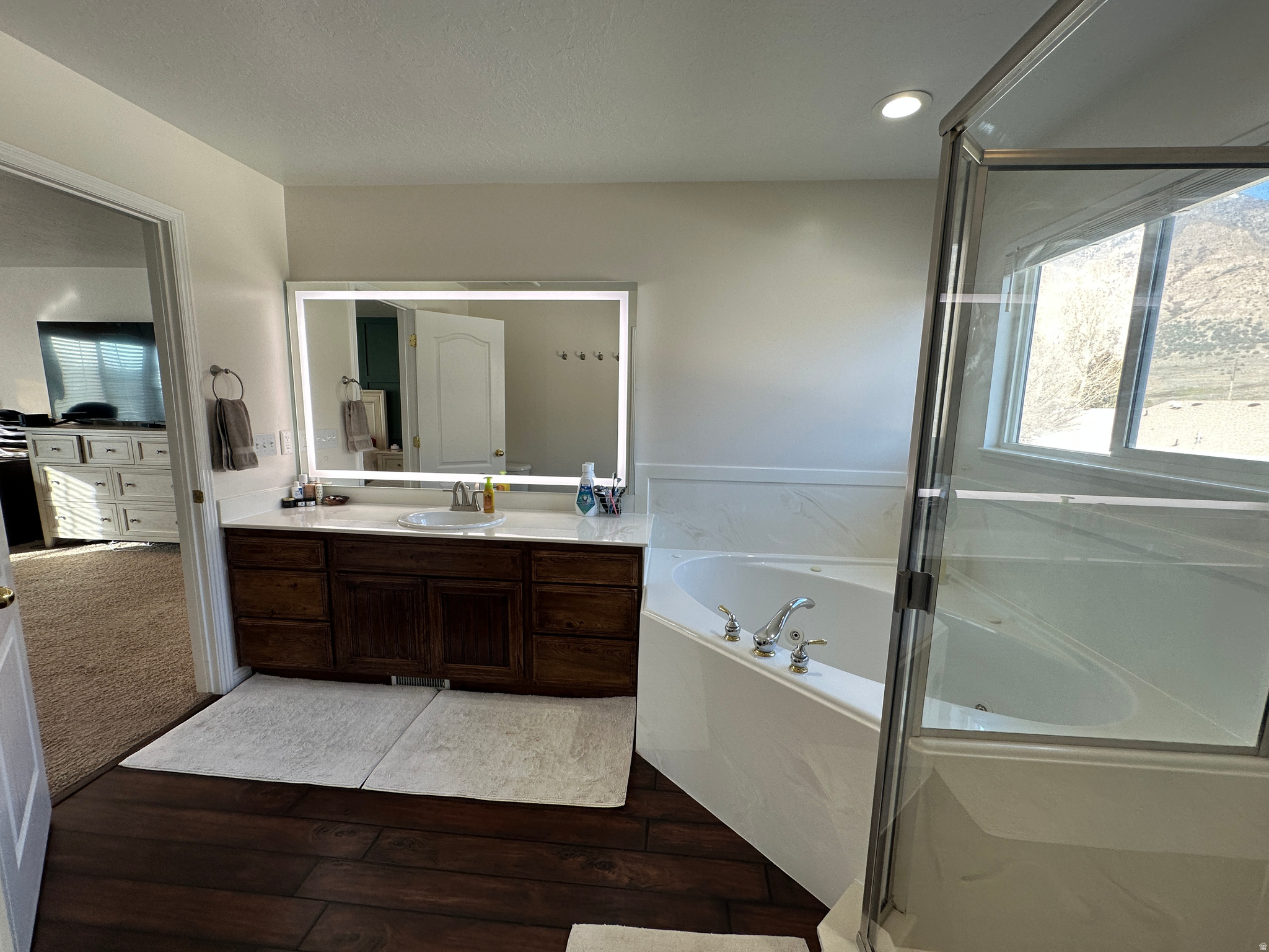 NORTH 40 - Residential