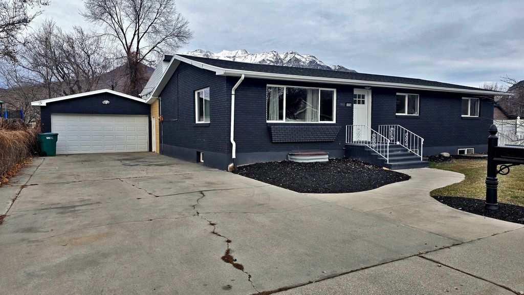 Photo of 685 E 500 N, Orem, UT 84097 (MLS # 2127842)