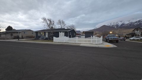 Tiny photo for 685 E 500 N, Orem, UT 84097 (MLS # 2127842)