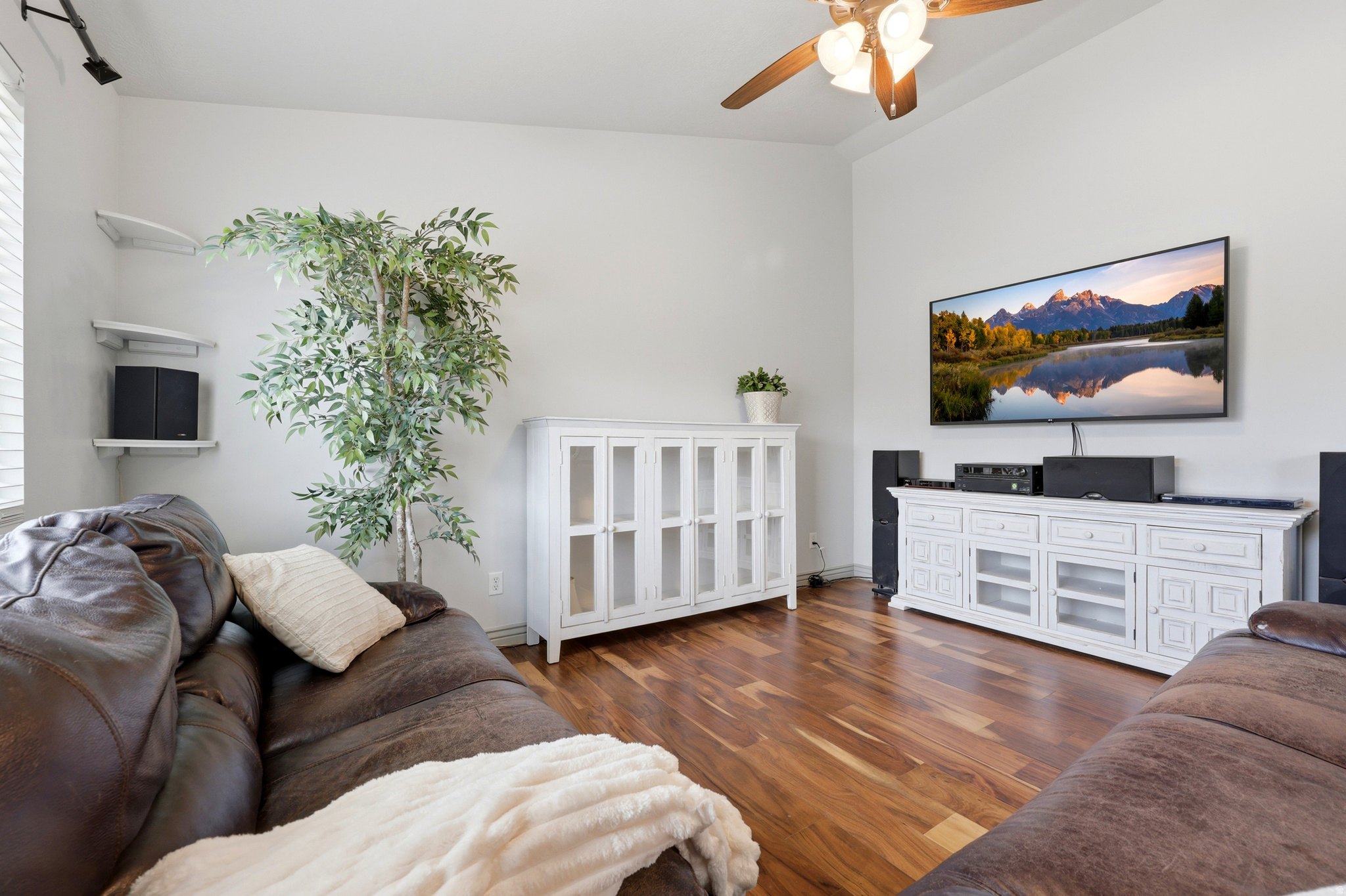 HIDDEN CANYON PHASE 1 - Residential