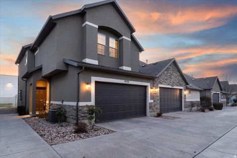 Tiny photo for 1933 W 2295 S, Woods Cross, UT 84087 (MLS # 2127376)