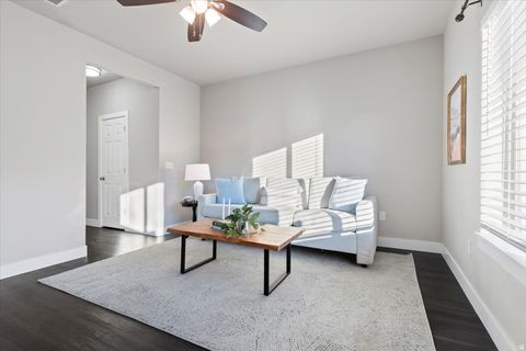 Tiny photo for 1933 W 2295 S, Woods Cross, UT 84087 (MLS # 2127376)