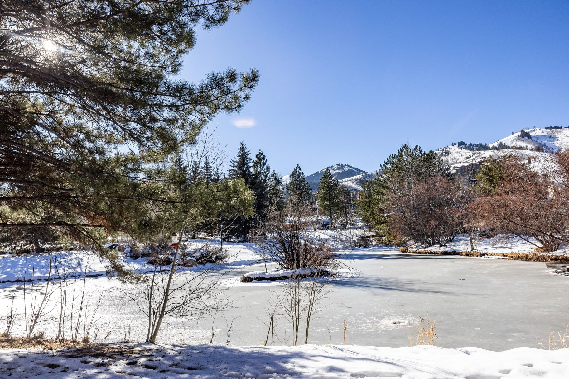 HIDDEN CREEK - Residential