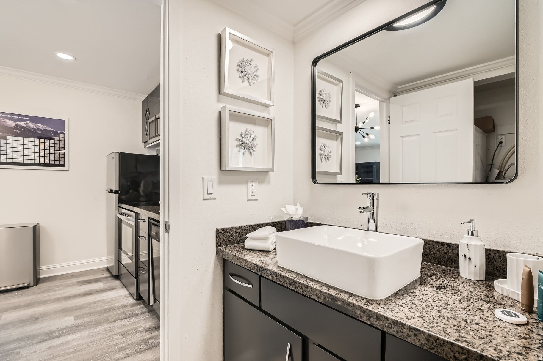 HIDDEN CREEK - Residential