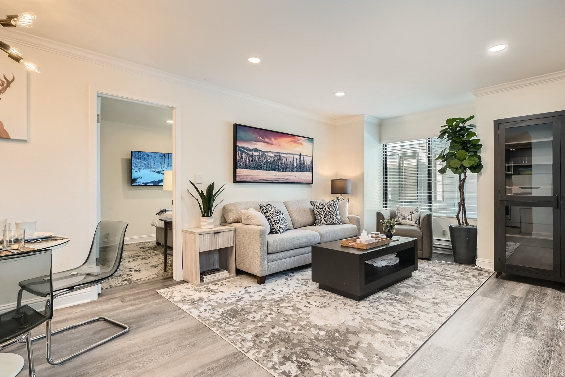 HIDDEN CREEK - Residential