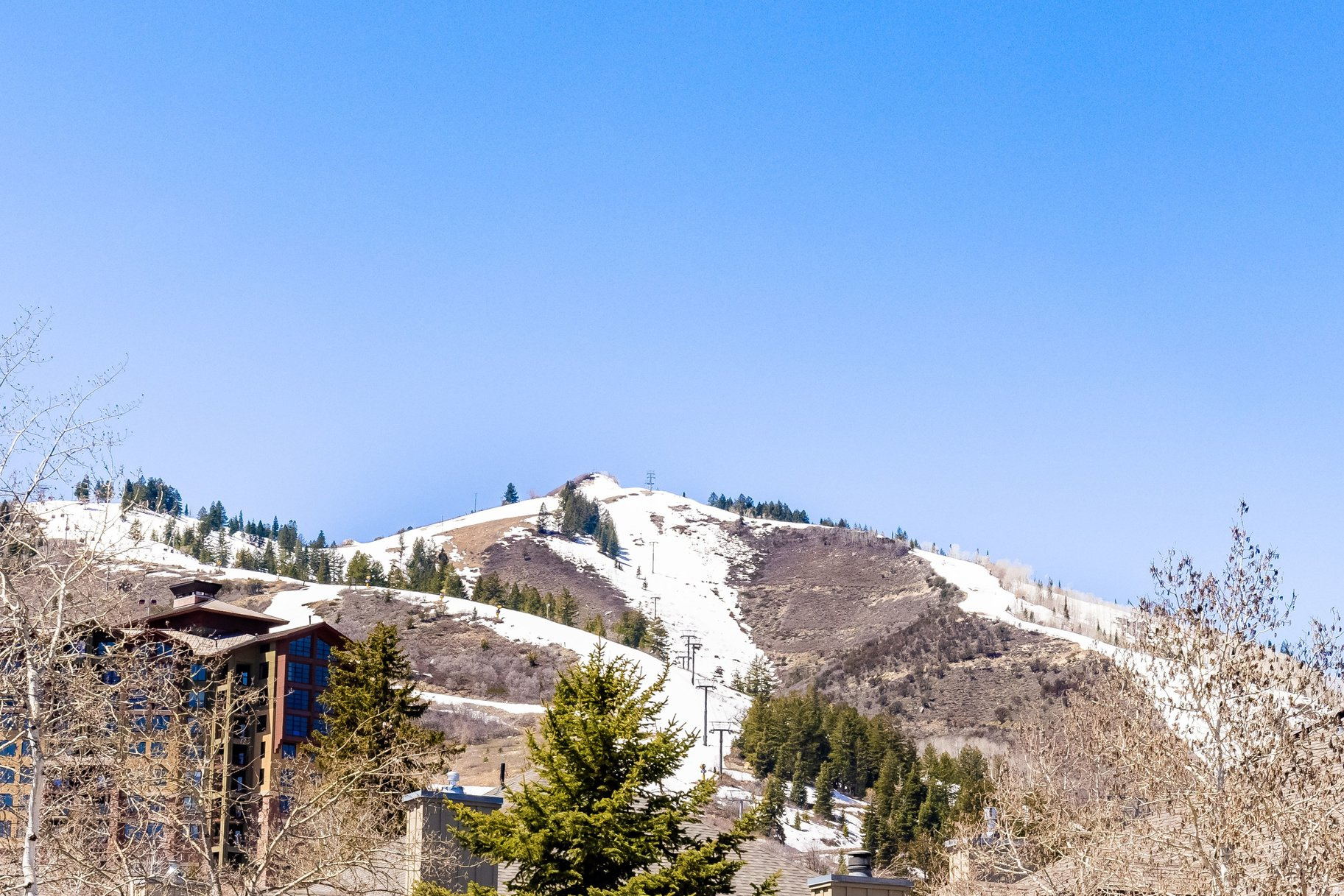 HIDDEN CREEK - Residential