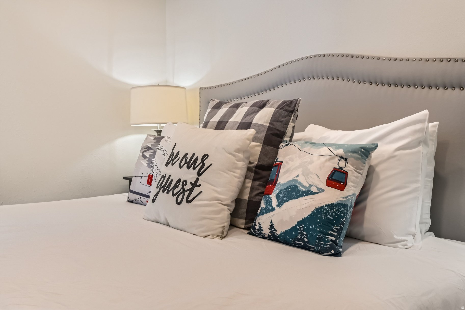 HIDDEN CREEK - Residential