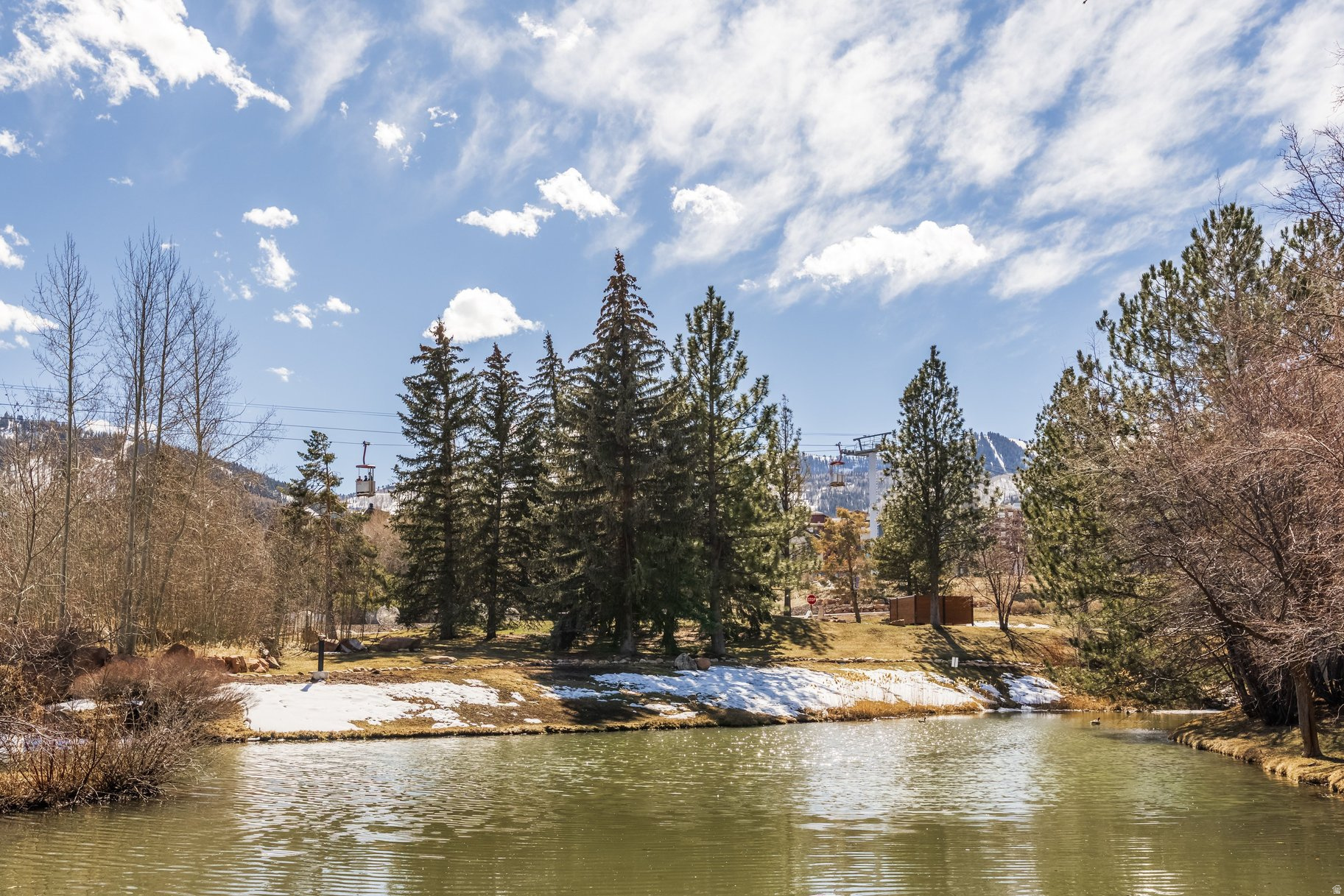 HIDDEN CREEK - Residential