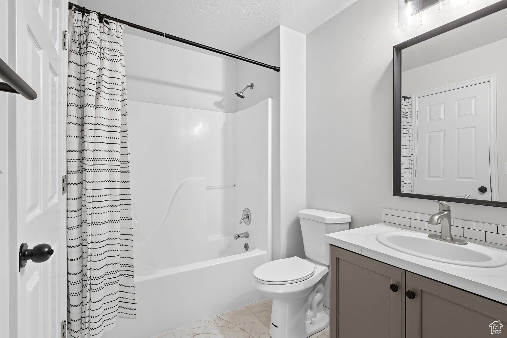 BLACKHAWK TOWNHOUSES PHASE-1 PRUD - Residential