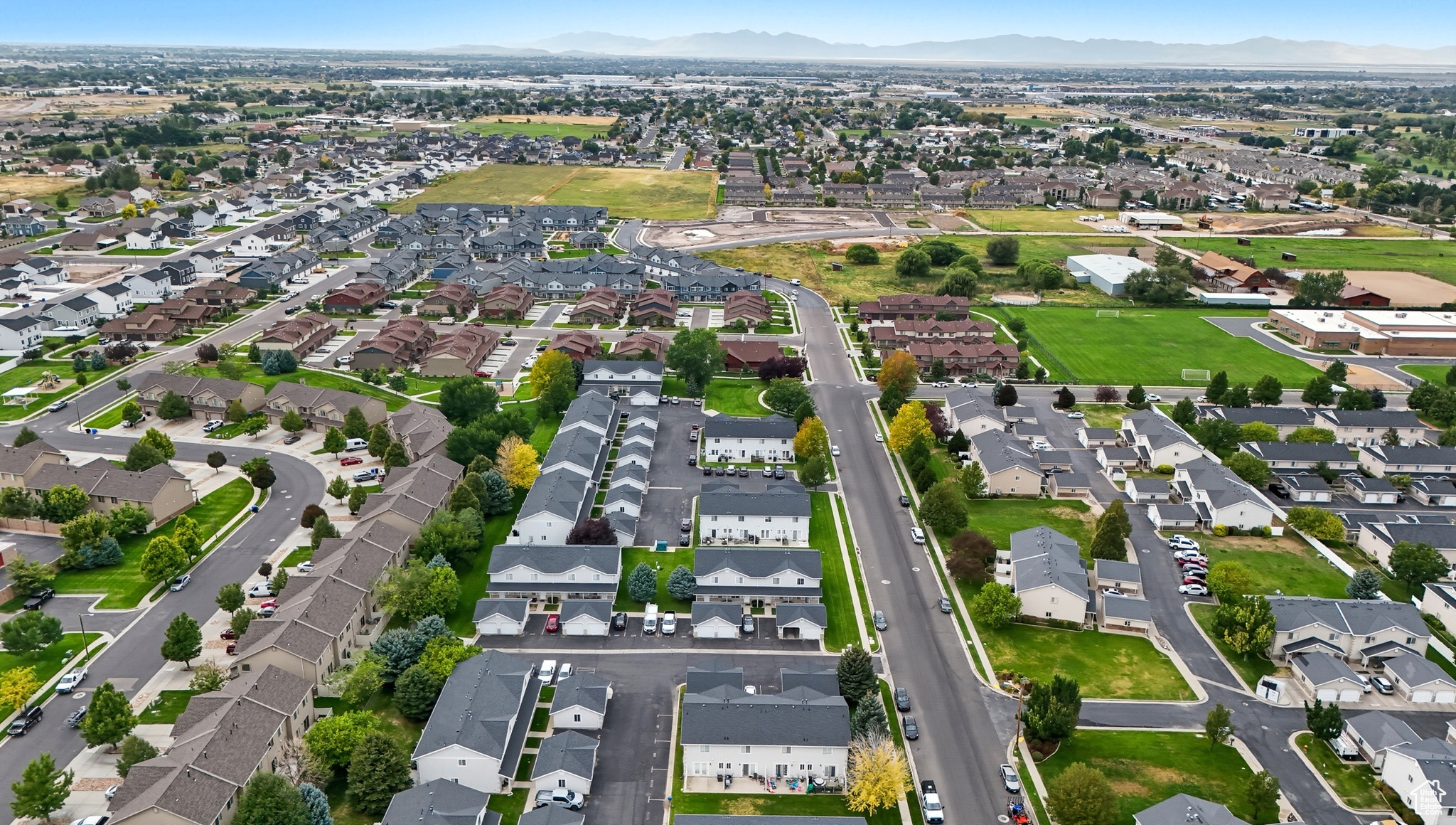 BLACKHAWK TOWNHOUSES PHASE-1 PRUD - Residential