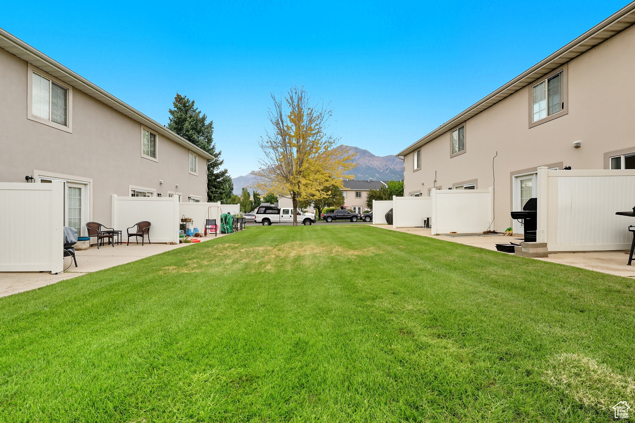 BLACKHAWK TOWNHOUSES PHASE-1 PRUD - Residential