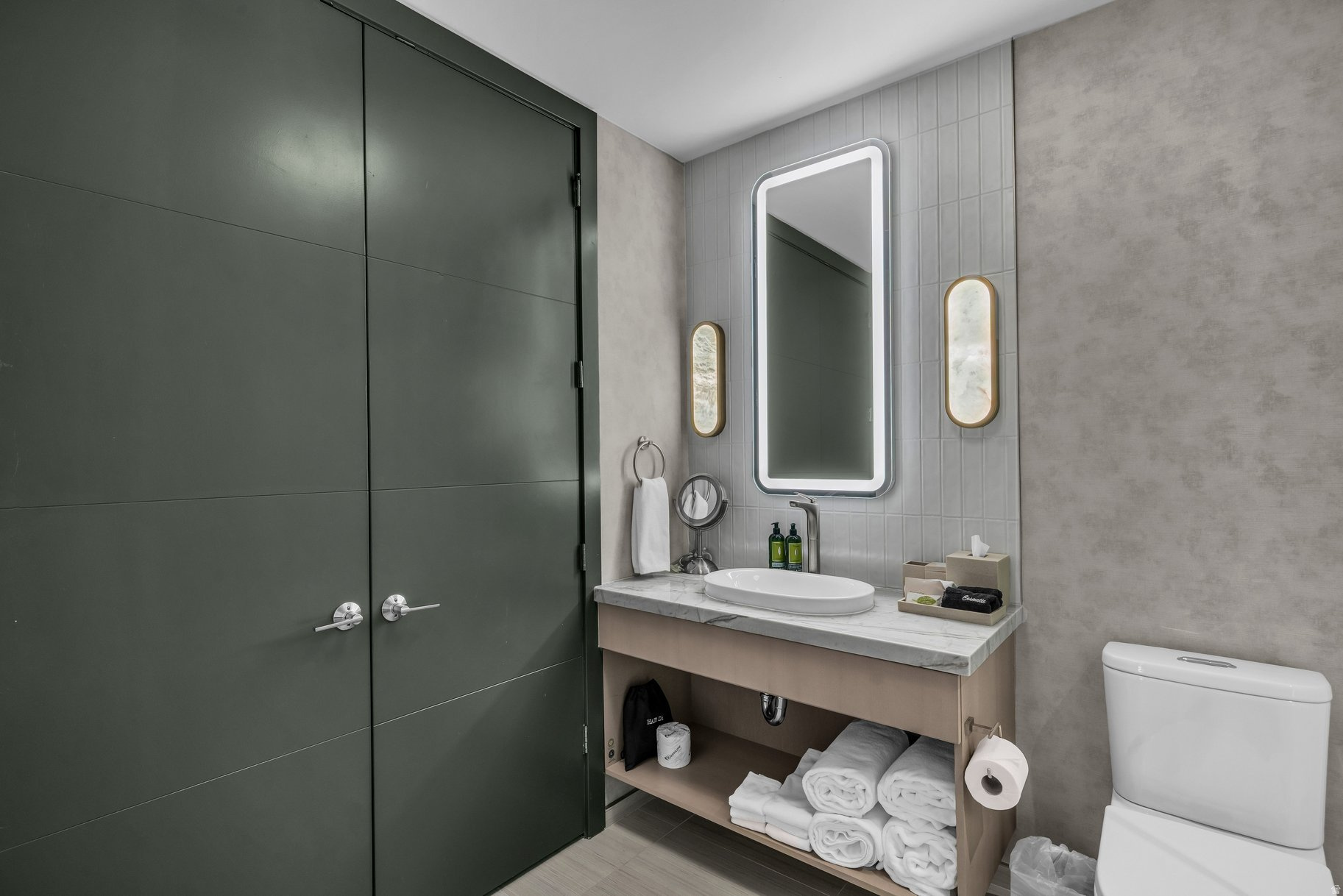 BLACK DESERT VILLAGES CONDOS - Residential