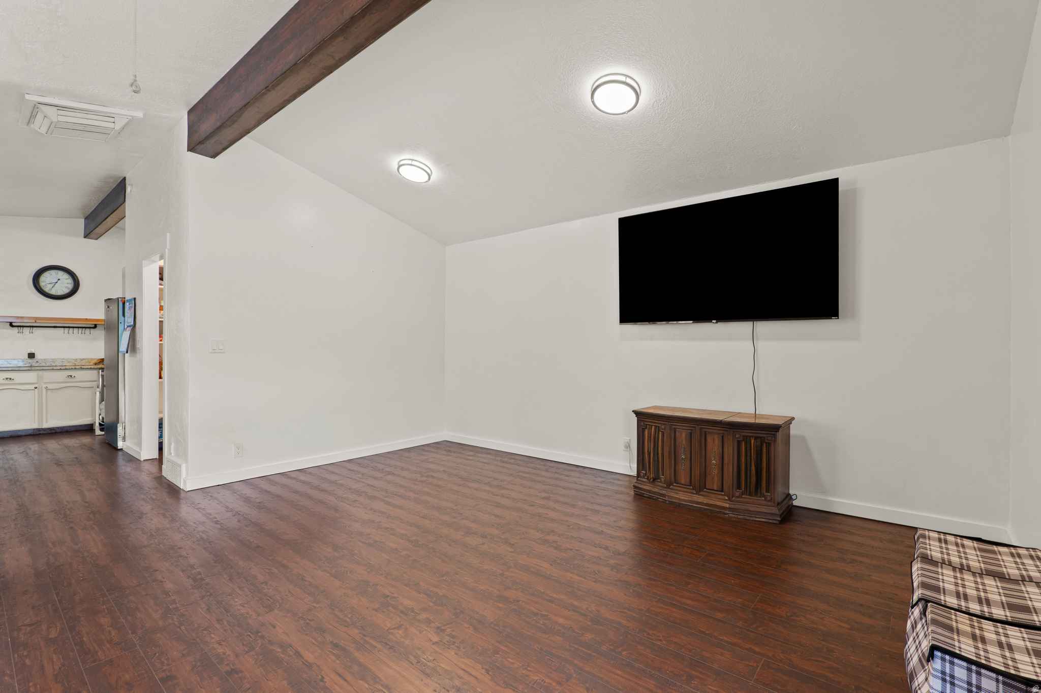 SALEM HILLS - Residential Income