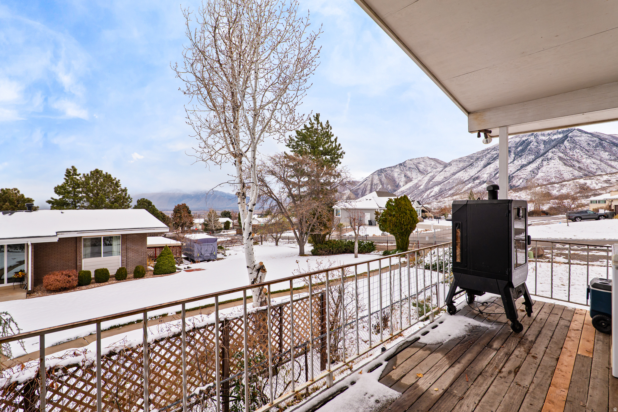 SALEM HILLS - Residential Income