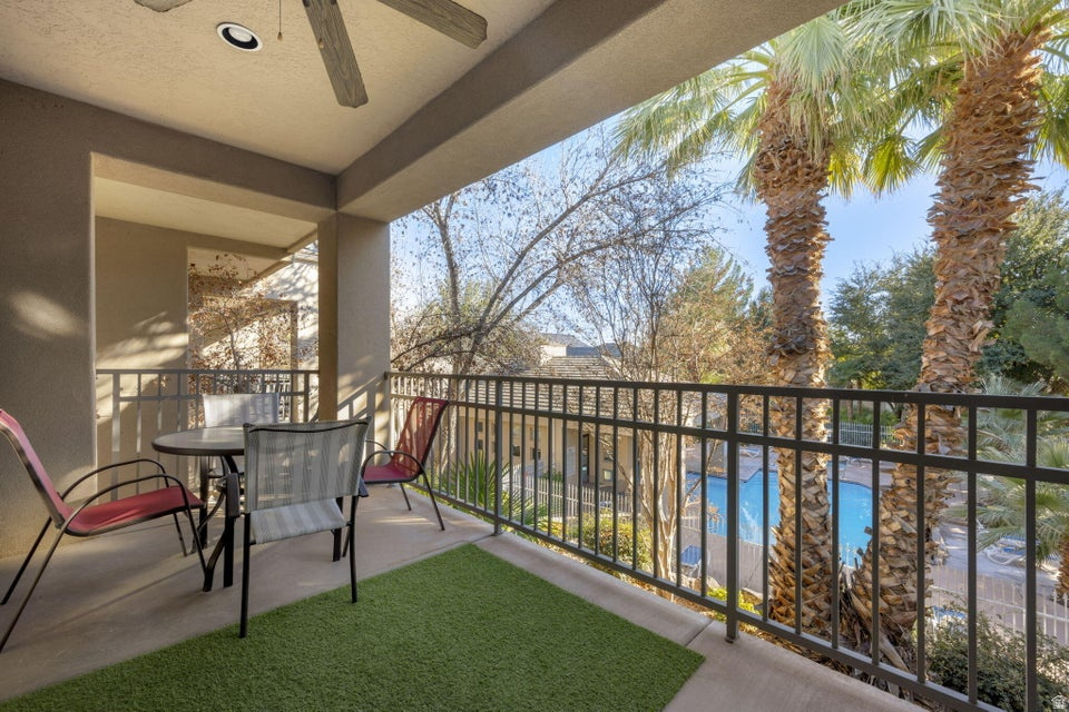 BLACKROCK CONDOS AT STONEBRIDGE AMD 1 - Residential