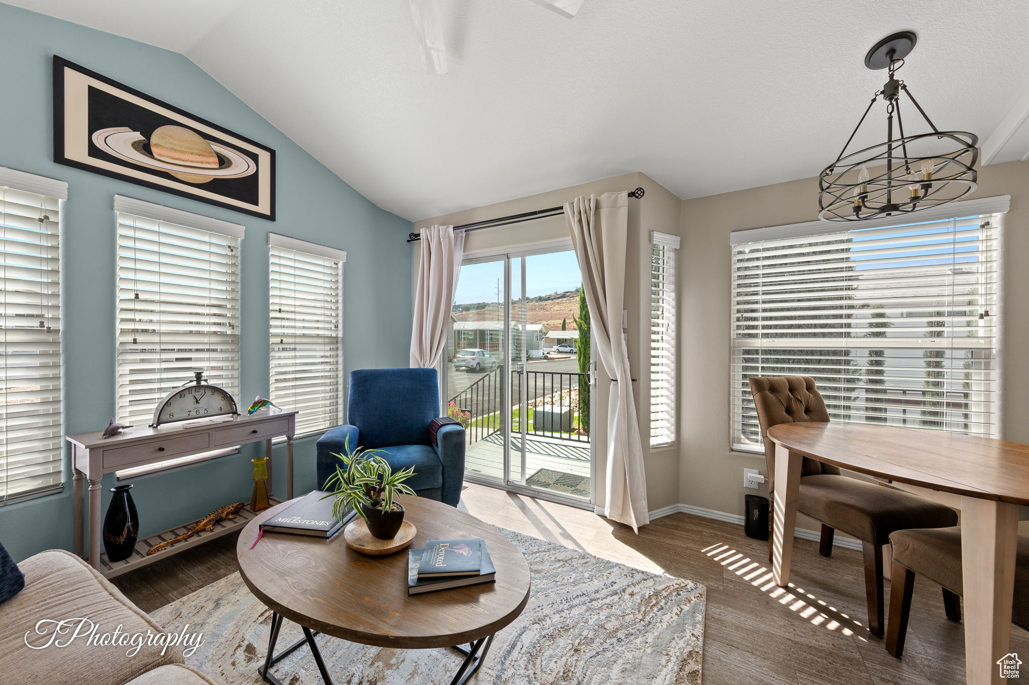 CHEROKEE SPRINGS - Residential