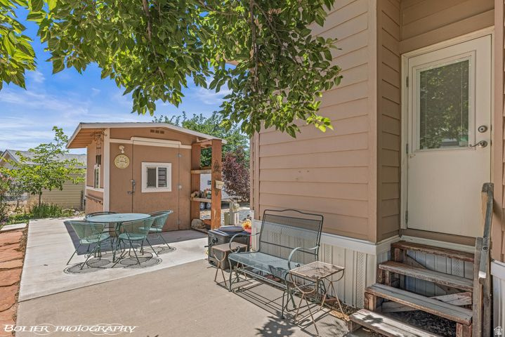 ZIONS GATE RV AMD - Residential